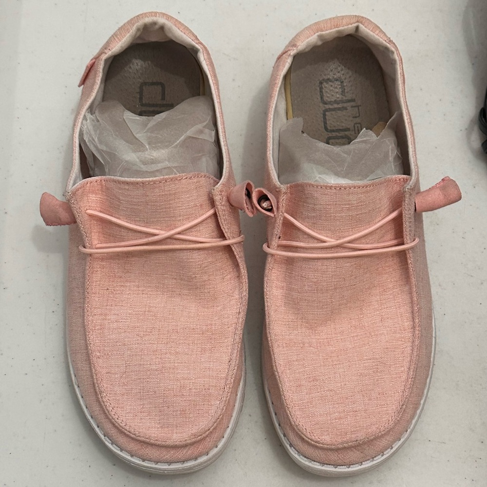 Hey Dude Wendy Pink slip-on casual shoe - Picture 5 of 7